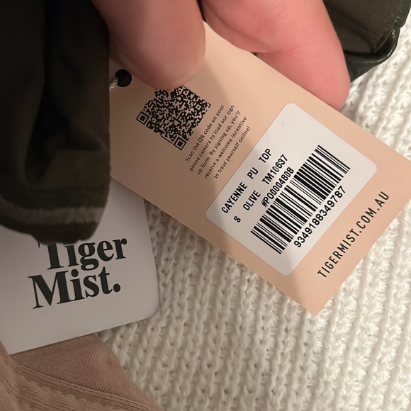 Green corset top - Picture 3 of 4